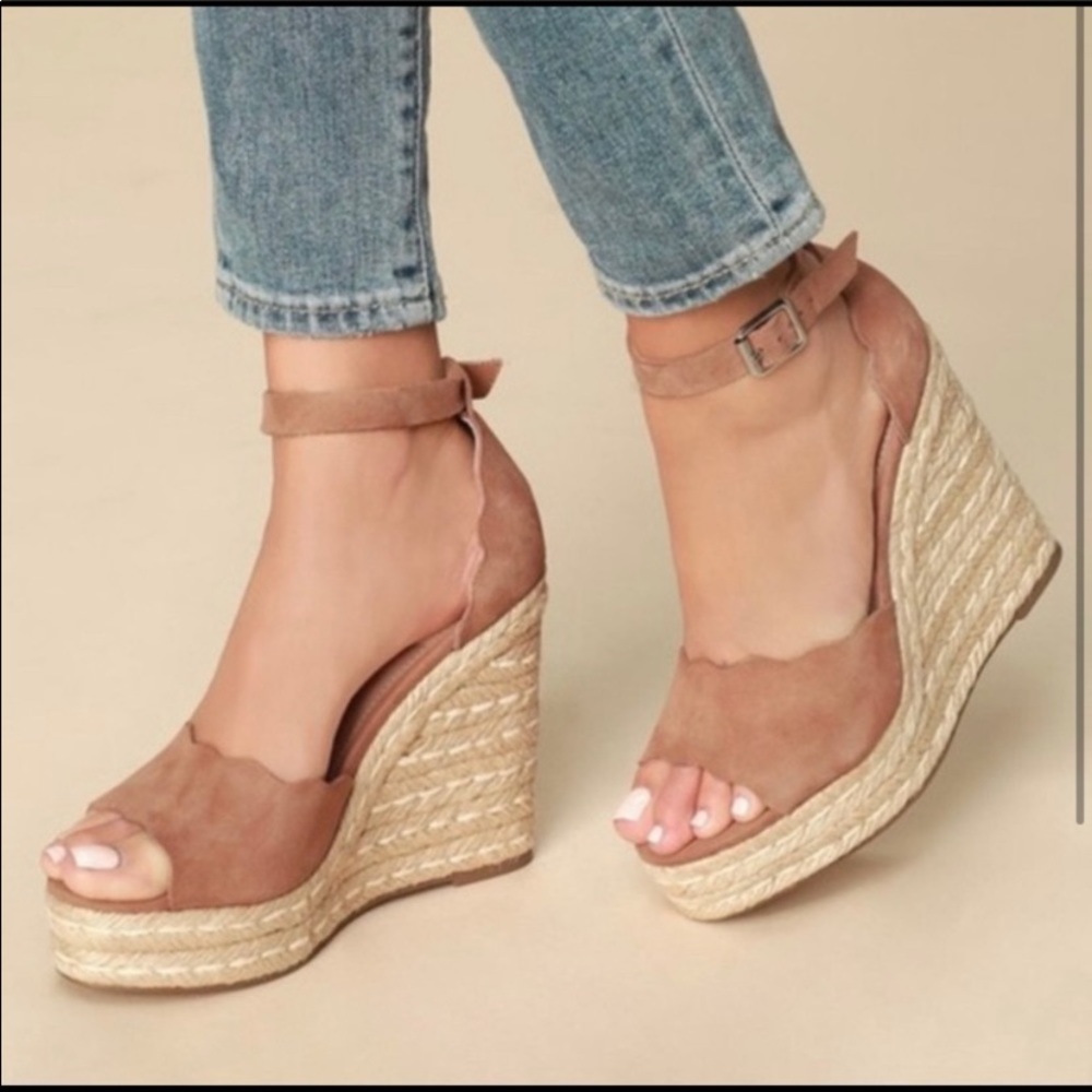 Steve Madden Susana Suede Scallop Espadrille NWT